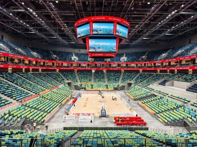 实现看台全, 中建三局项 实现看台全, 中建三局项