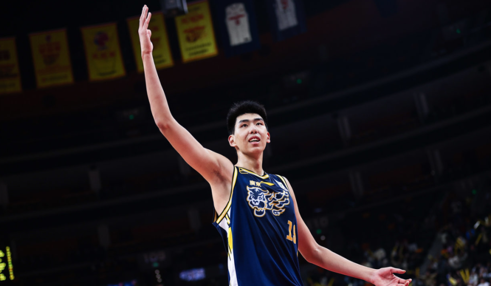 OiKlr, 人送至广东, 男篮 OiKlr, 人送至广东, 男篮