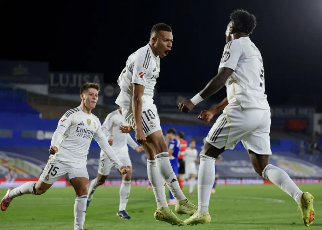 src, div, 皇马险胜赫